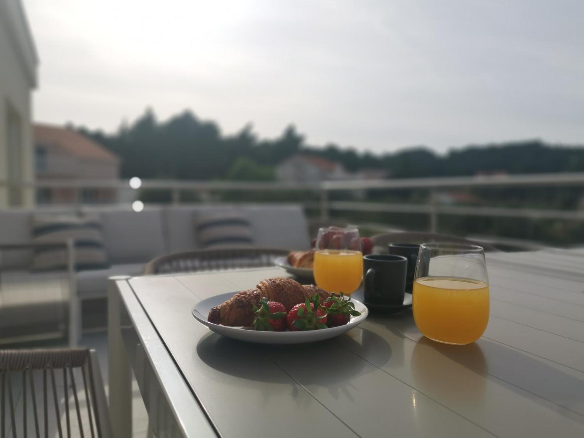 Villa Kora - Luxury Holiday Apartments لومباردا المظهر الخارجي الصورة