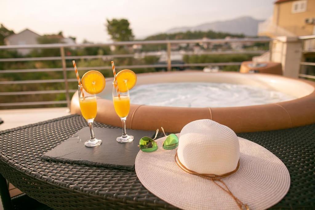Villa Kora - Luxury Holiday Apartments لومباردا المظهر الخارجي الصورة