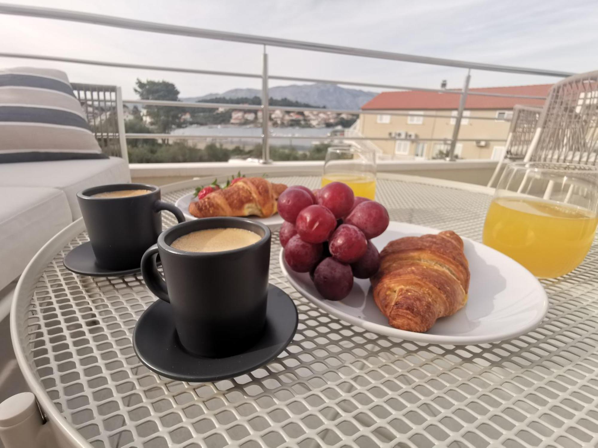 Villa Kora - Luxury Holiday Apartments لومباردا المظهر الخارجي الصورة