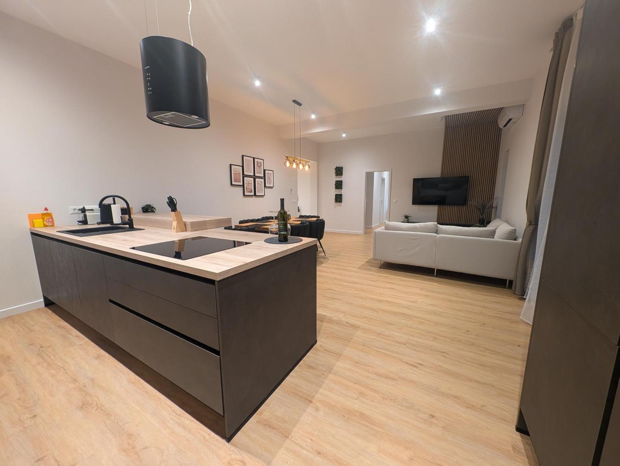 Villa Kora - Luxury Holiday Apartments لومباردا المظهر الخارجي الصورة