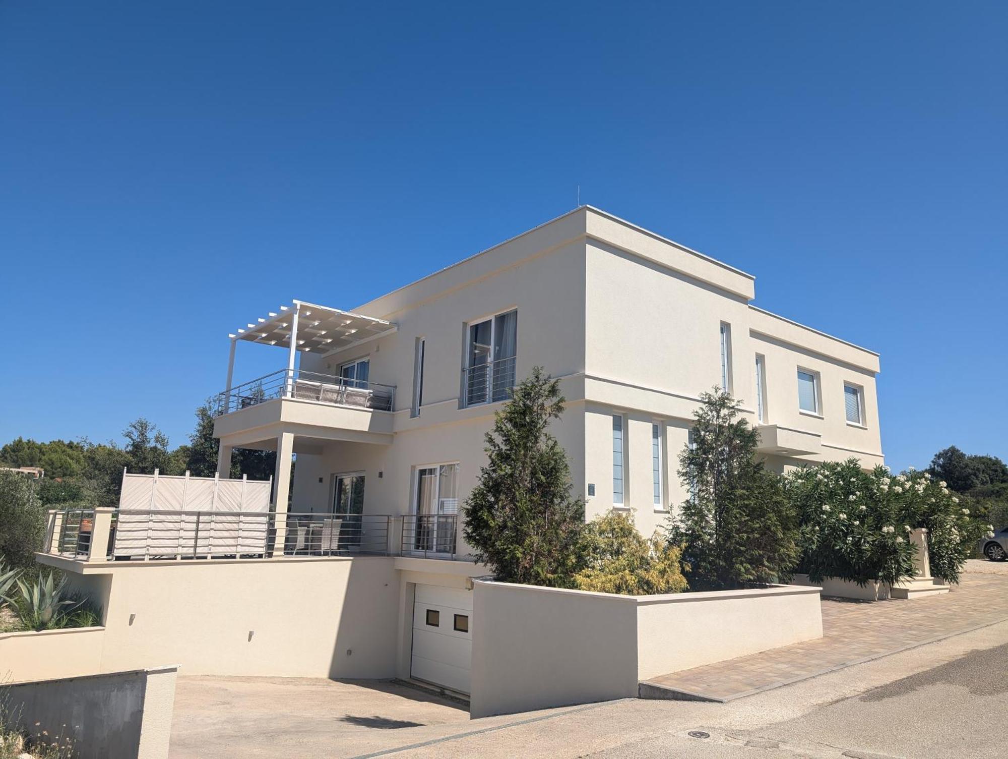 Villa Kora - Luxury Holiday Apartments لومباردا المظهر الخارجي الصورة